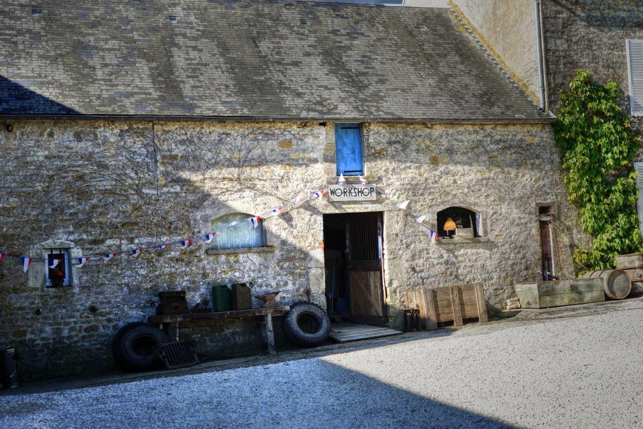 Domaine Airborne Bed & Breakfast Carentan-les-Marais ภายนอก รูปภาพ